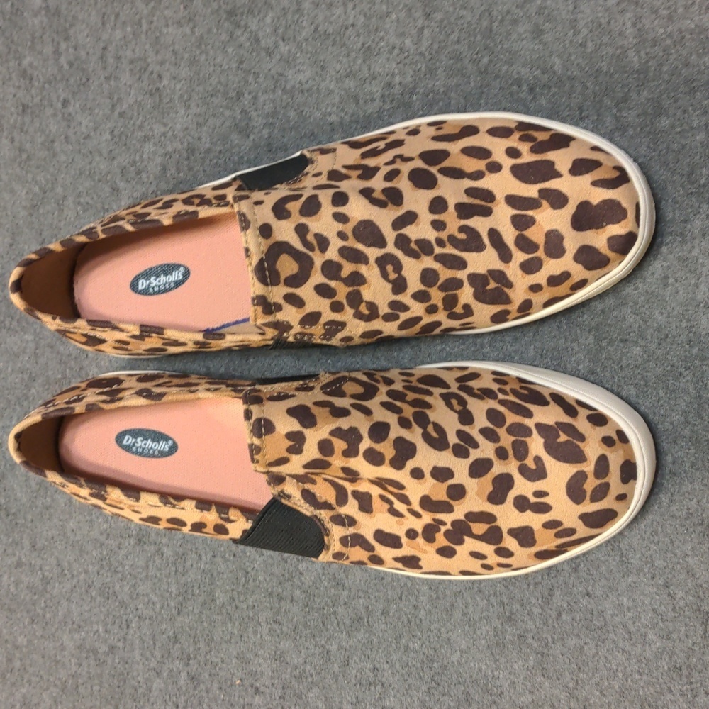 Dr. Scholl's Luna Comfort Slip On, Women's Size 6 M, Leopard Print NEW